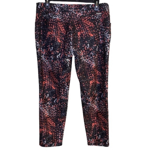 Adidas Golf Capri Pants - Picture 7 of 7